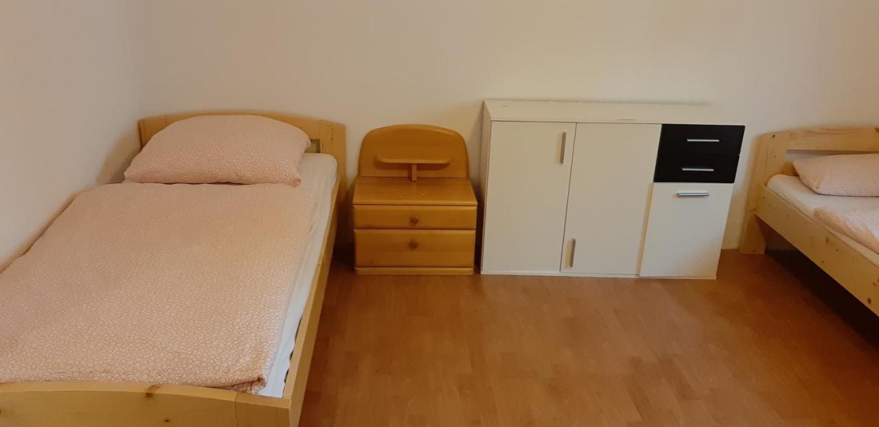 Ferienwohnung Glaser Pforzheim Buitenkant foto